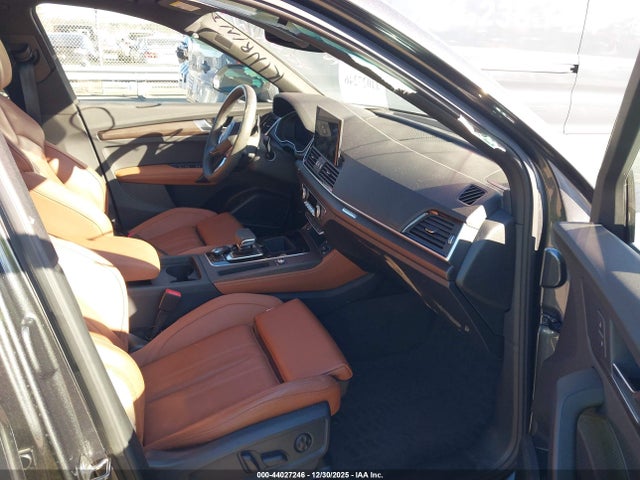 2023 AUDI Q5 WA1EAAFY4P2196913 Photo 4