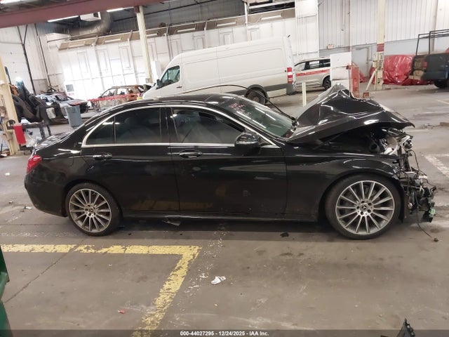55SWF4KB6GU148209 Mercedes-Benz C 300 4matic/luxury 4matic/sport 4matic