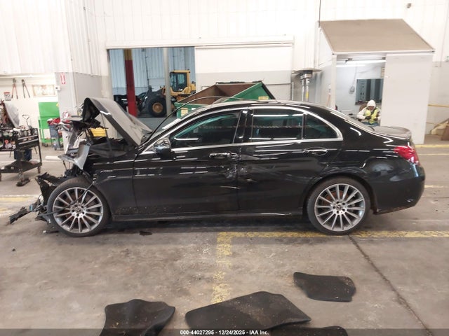 55SWF4KB6GU148209 Mercedes-Benz C 300 4matic/luxury 4matic/sport 4matic