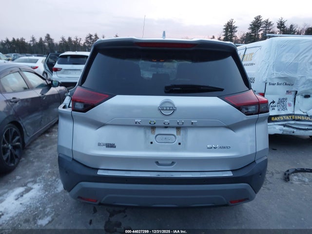 5N1BT3BB0NC684968 Nissan Rogue Sv Intelligent Awd