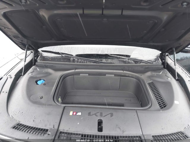 5XYAFFS55TG012836 KIA Ev9 Wind