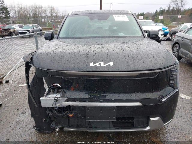 5XYAFFS55TG012836 KIA Ev9 Wind