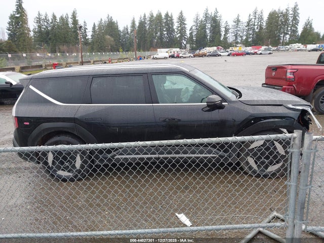 5XYAFFS55TG012836 KIA Ev9 Wind