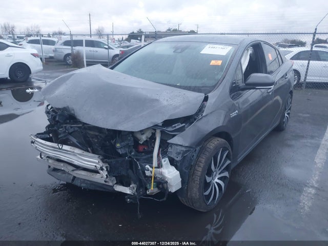 Toyota Prius Prime Plus 2018 JTDKARFP9J3076525 Image 2