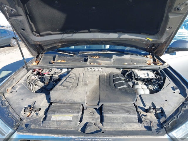 2017 AUDI Q7 WA1LAAF70HD046429 Photo 9