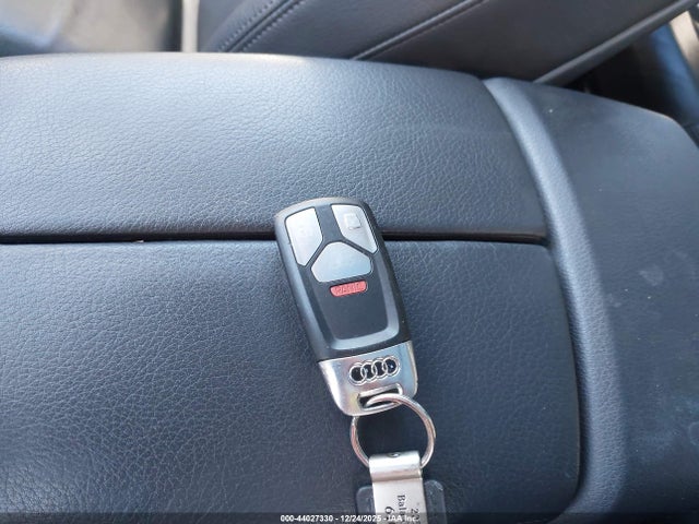 2017 AUDI Q7 WA1LAAF70HD046429 Photo 10