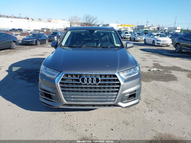 WA1LAAF70HD046429 Audi Q7 3.0t Premium