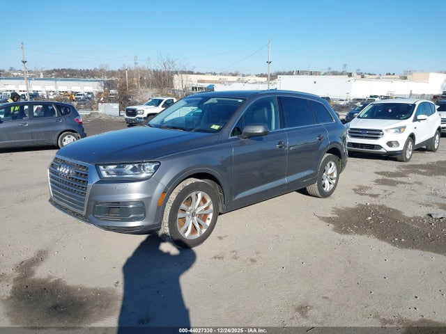 2017 AUDI Q7 WA1LAAF70HD046429 Photo 1