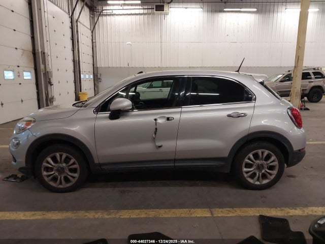 ZFBCFXDT6GP369569 Fiat 500x Lounge