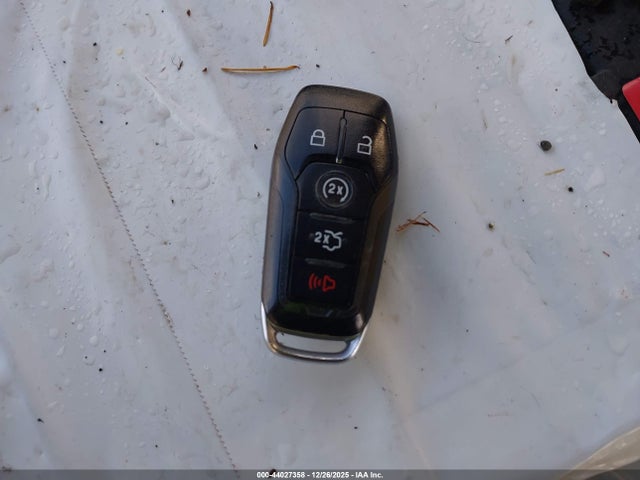 3FA6P0RU9ER228068 Ford Fusion Hybrid Titanium