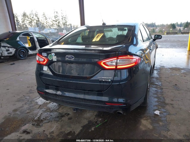 3FA6P0RU9ER228068 Ford Fusion Hybrid Titanium