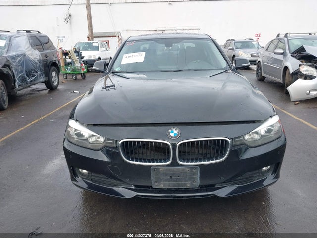 BMW 320i Xdrive 2015 WBA3C3C50FP664602 Image 12
