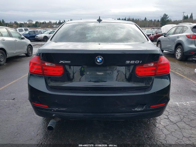 BMW 320i Xdrive 2015 WBA3C3C50FP664602 Image 16