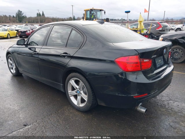 BMW 320i Xdrive 2015 WBA3C3C50FP664602 Image 3
