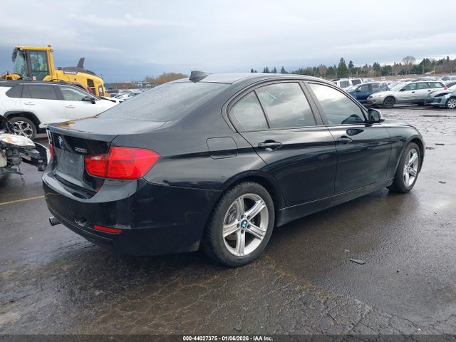 BMW 320i Xdrive 2015 WBA3C3C50FP664602 Image 4