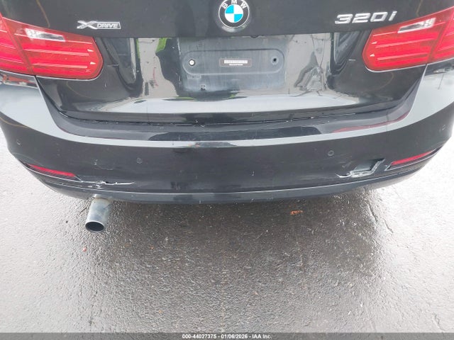 BMW 320i Xdrive 2015 WBA3C3C50FP664602 Image 6