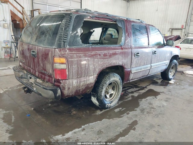 2000 Chevrolet Suburban 1500 Ls მანქანა იყიდება აუქციონზე, vin: 3GNFK16T0YG140933, აუქციონის ნომერი: 44027410
