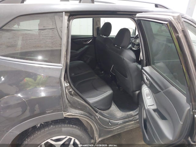 44027425 :رقم المزاد ، JF2SKAECXKH401122 vin ، 2019 Subaru Forester Premium مزاد بيع