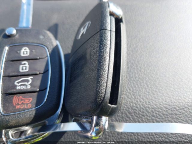 2018 HYUNDAI TUCSON KM8J33A41JU836162 Photo 10