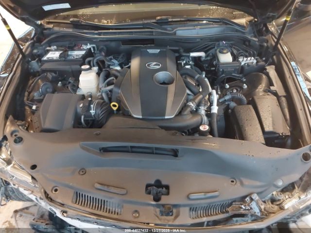 2017 LEXUS IS 200T JTHBA1D24H5045253 Photo 9