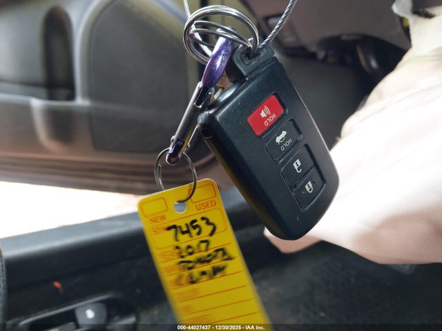 4T1BF1FK9HU700346 Toyota CAMRY XSE