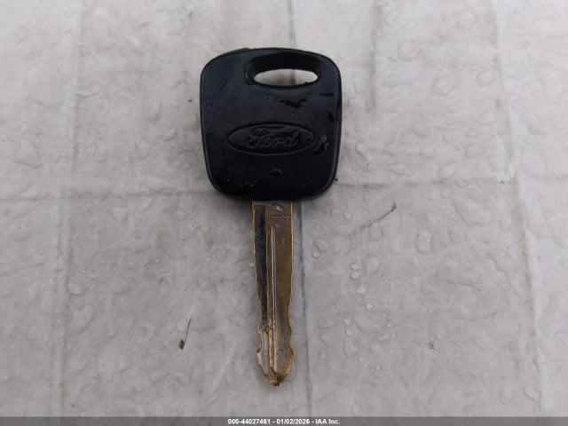 2003 FORD FOCUS 1FAFP33P03W324394 Photo 10