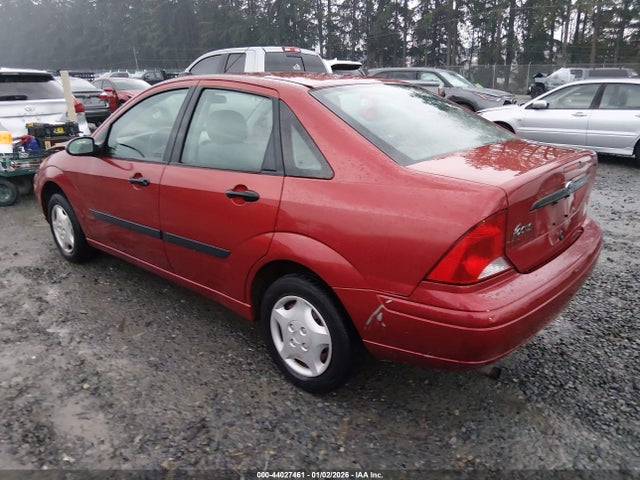 2003 FORD FOCUS 1FAFP33P03W324394 Photo 2