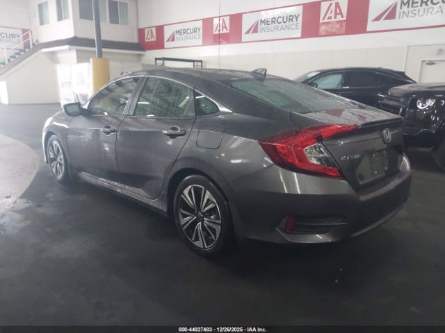 2018 HONDA CIVIC JHMFC1F77JX019048 Photo 2