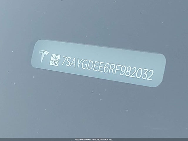2024 TESLA MODEL Y 7SAYGDEE6RF982032 Photo 8