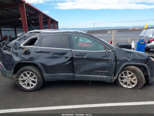 Jeep Cherokee Latitude 2016 1C4PJMCS0GW334438 Image 14