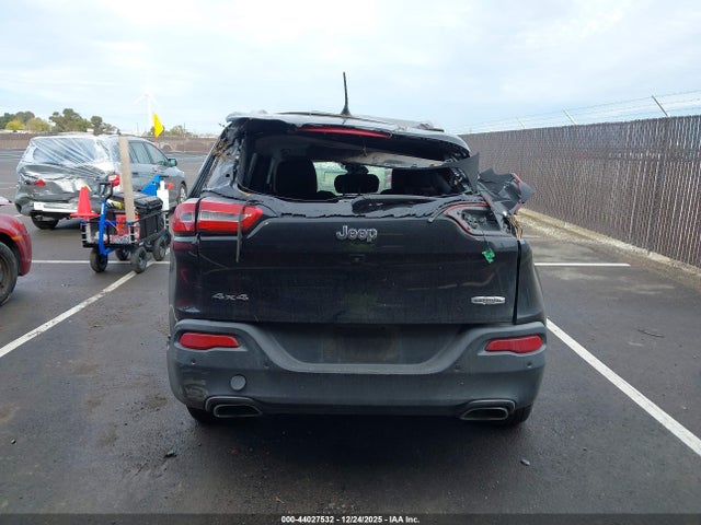 Jeep Cherokee Latitude 2016 1C4PJMCS0GW334438 Image 17