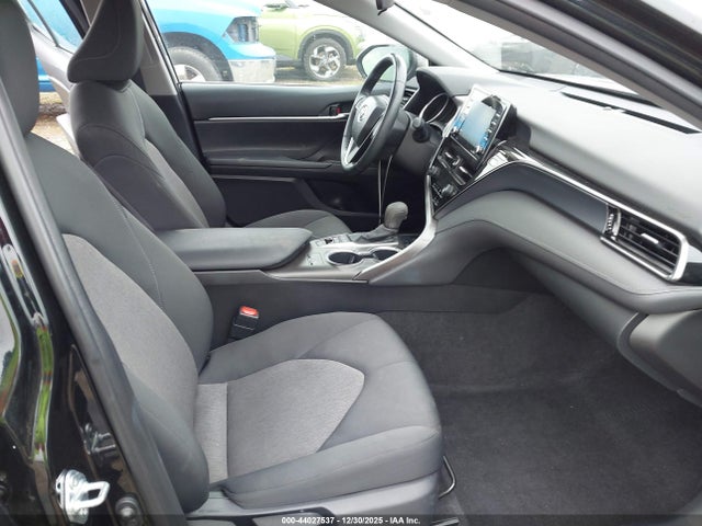 Toyota CAMRY HYBRID 2022 4T1C31AK2NU599182 Image 18
