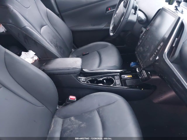 JTDKAMFP6N3202056 Toyota Prius Prime Xle