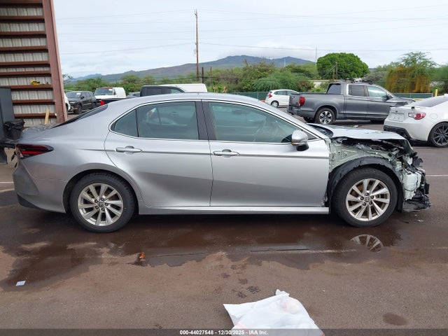 4T1R11AKXMU433104 Toyota CAMRY LE