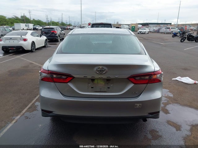 4T1R11AKXMU433104 Toyota CAMRY LE