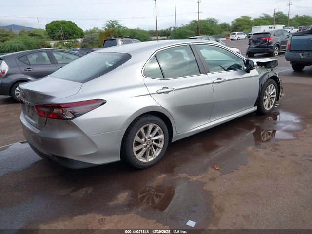 4T1R11AKXMU433104 Toyota CAMRY LE