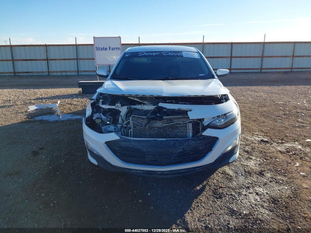 1G1ZG5ST3MF034680 Chevrolet Malibu Fwd Rs