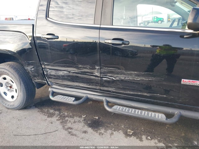 1GTG6CE30G1351500 GMC CANYON SLE