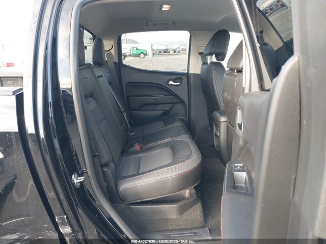 1GTG6CE30G1351500 GMC CANYON SLE
