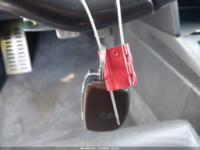 2018 HYUNDAI ELANTRA KMHD04LB0JU537639 Photo 10