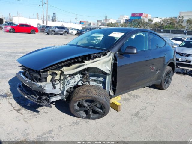 2026 TESLA MODEL Y 7SAYGDEE3TF419852 Photo 1