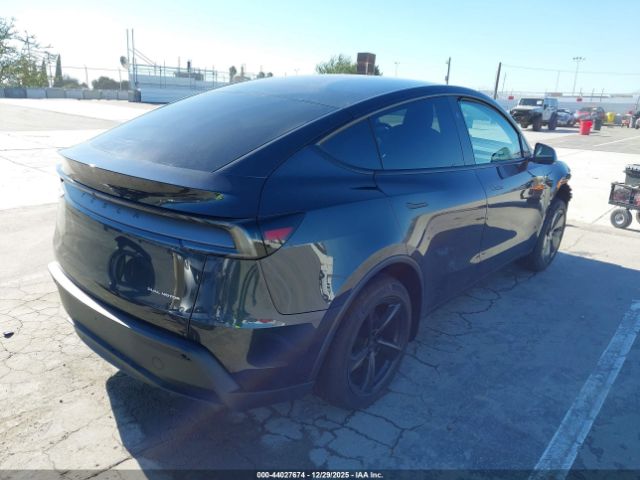 2026 TESLA MODEL Y 7SAYGDEE3TF419852 Photo 3