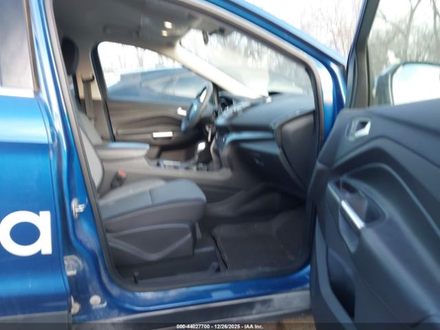 2018 FORD ESCAPE 1FMCU0GD1JUD31752 Photo 4