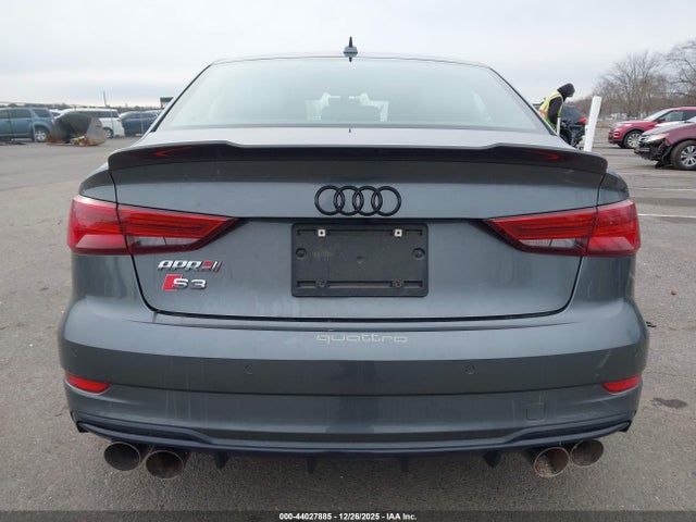 Продаж на аукціоні авто 2018 Audi S3 2.0t Premium Plus/2.0t Tech Premium Plus, vin: WAUB1GFF8J1083258, номер лоту: 44027885