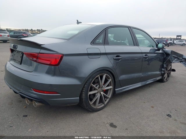 Продаж на аукціоні авто 2018 Audi S3 2.0t Premium Plus/2.0t Tech Premium Plus, vin: WAUB1GFF8J1083258, номер лоту: 44027885