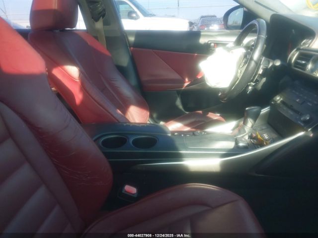 2016 LEXUS IS 200T JTHBA1D27G5026355 Photo 4