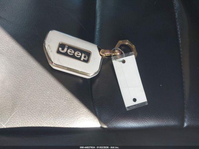 2018 JEEP WRANGLER UNLIMITED 1C4HJXEG2JW173080 Photo 10