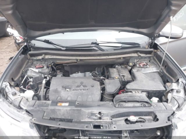 2020 MITSUBISHI OUTLANDER JA4AD3A33LZ034365 Photo 9