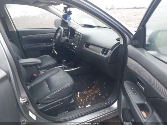 2020 MITSUBISHI OUTLANDER JA4AD3A33LZ034365 Photo 4