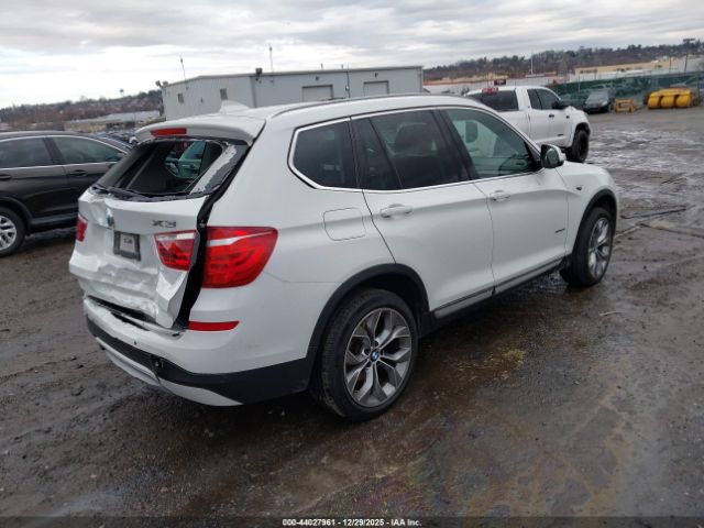 2017 BMW X3 5UXWX9C33H0W77926 Photo 3
